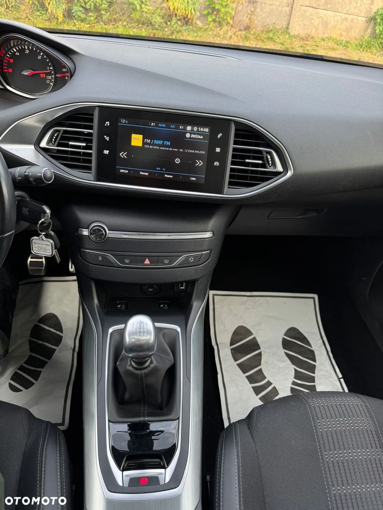 Peugeot 308 BlueHDi FAP 130 Stop & Start Allure - 12