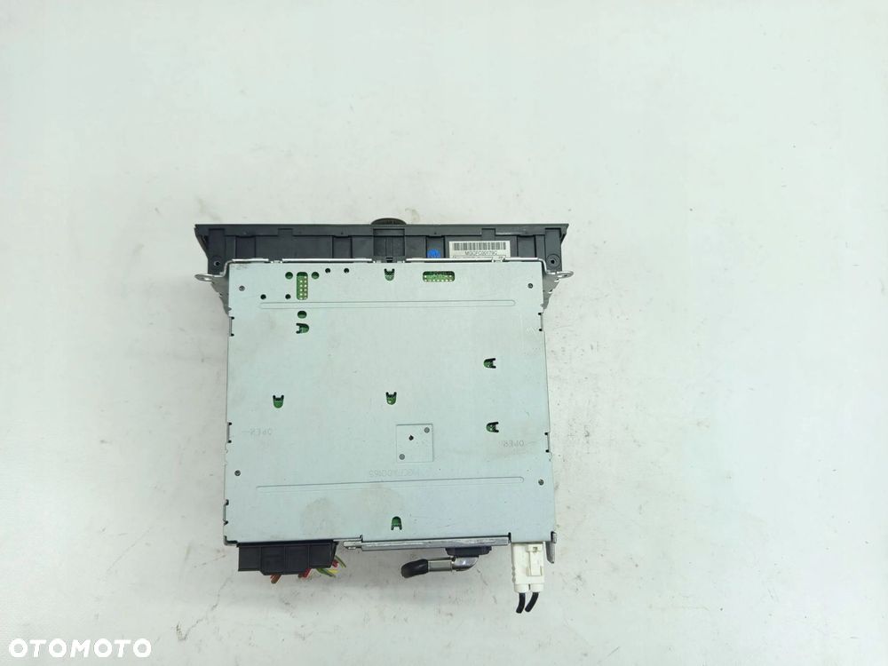 AUDI A4 B8 A5 8T RADIO CONCERT ZMIENIARKA 8T2035186P ANGLIK - 5