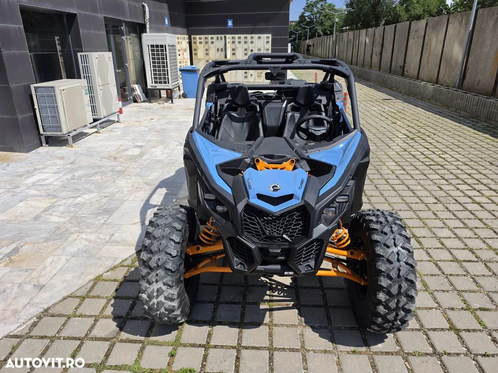 Can-Am DS - 10