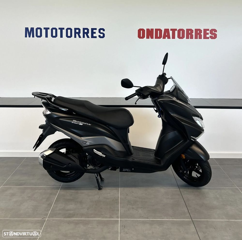 Suzuki Burgman street 125 - 1