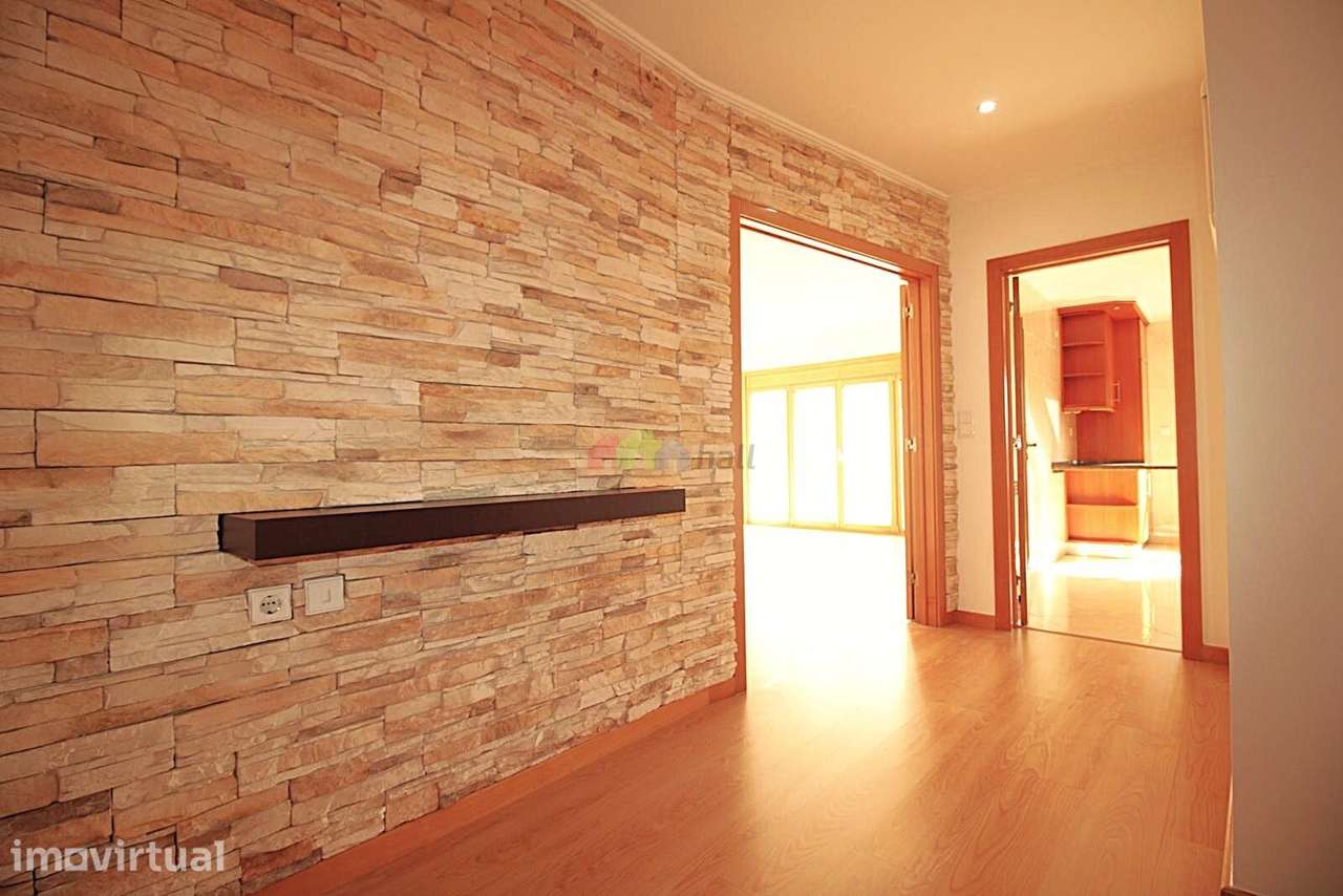 T3 nas Colinas do Cruzeiro c/4 lugares de garagem - Odivelas - Grande imagem: 3/34