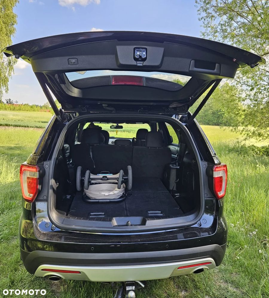 Ford Explorer - 15