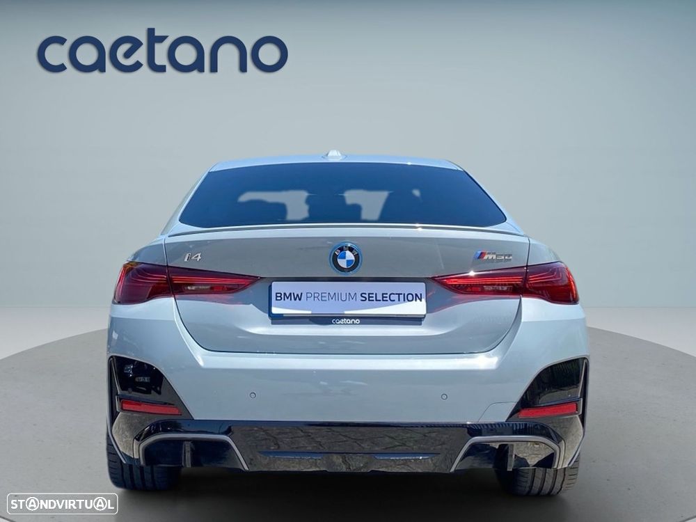 BMW i4 M50 - 26