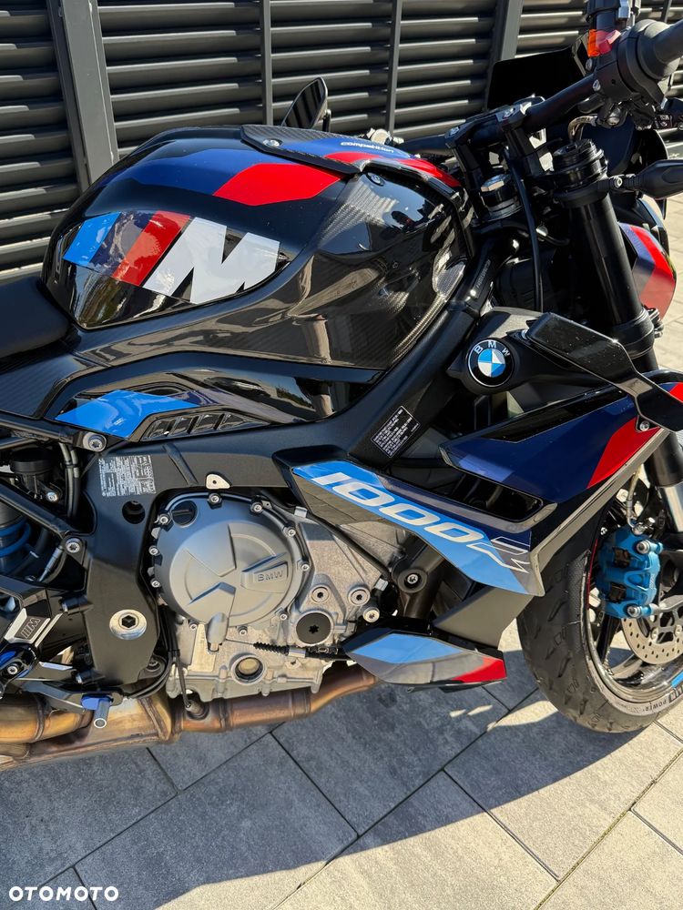 BMW R - 8