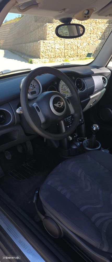 MINI 3 Portas One D - 2