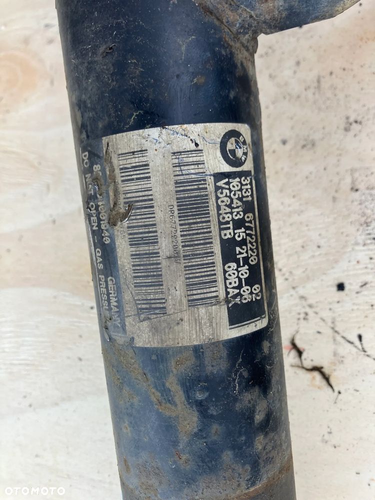 AMORTYZATORY PRZÓD SPRĘŻYNY BMW E60 E61 X-DRIVE 530XD 6772219 6772220 - 7