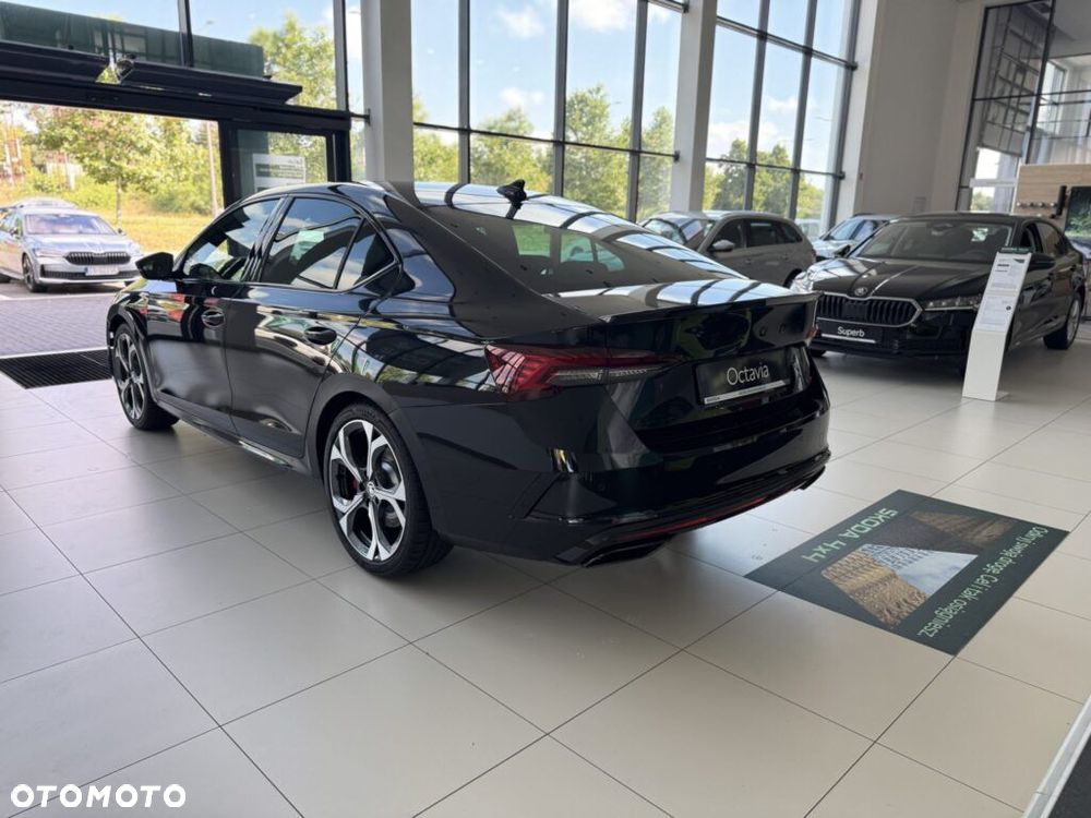Skoda Octavia 2.0 TSI RS DSG - 8