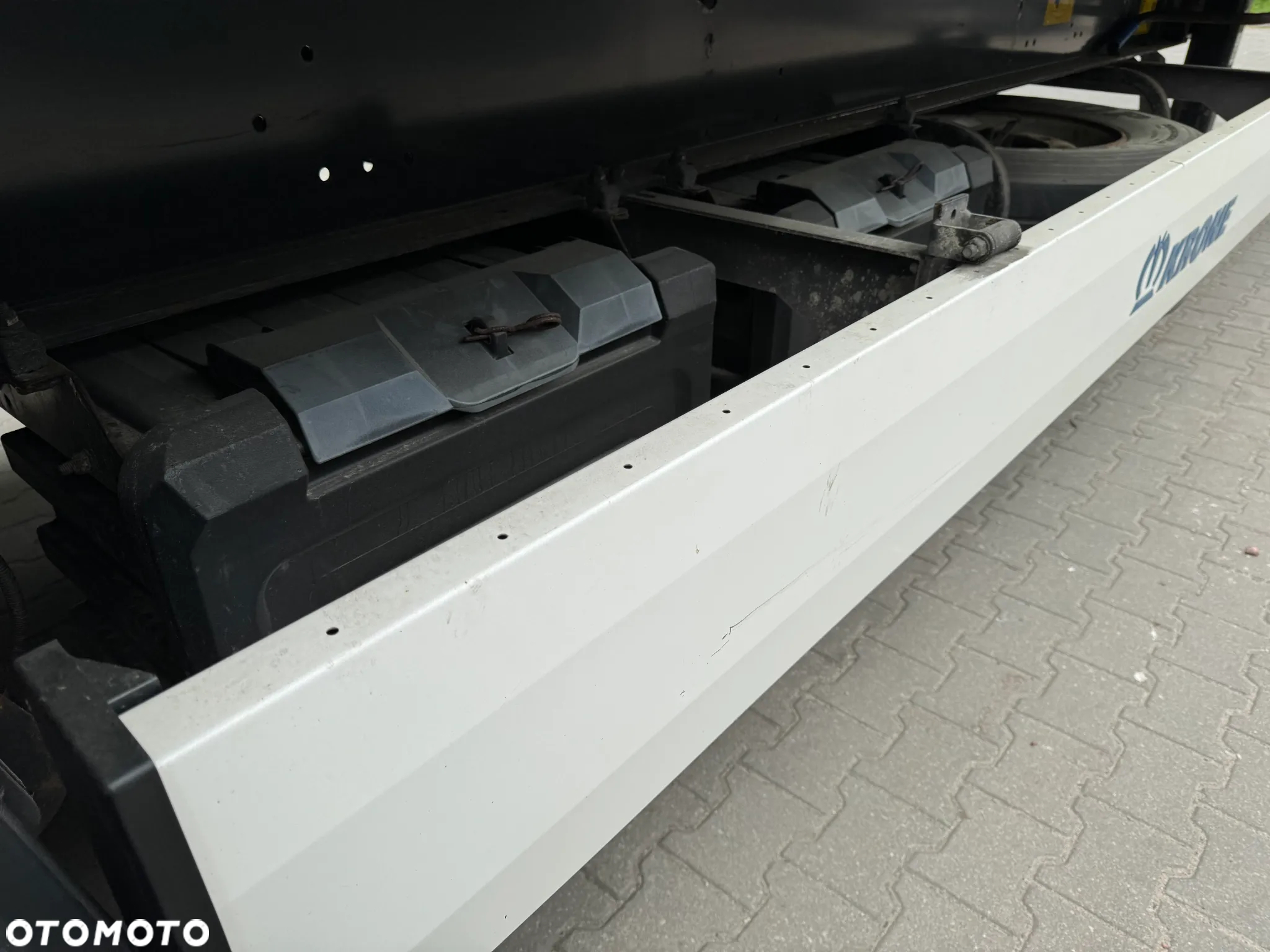 Krone SD Firanka Certyfikat XL, Dach podnoszony - 23