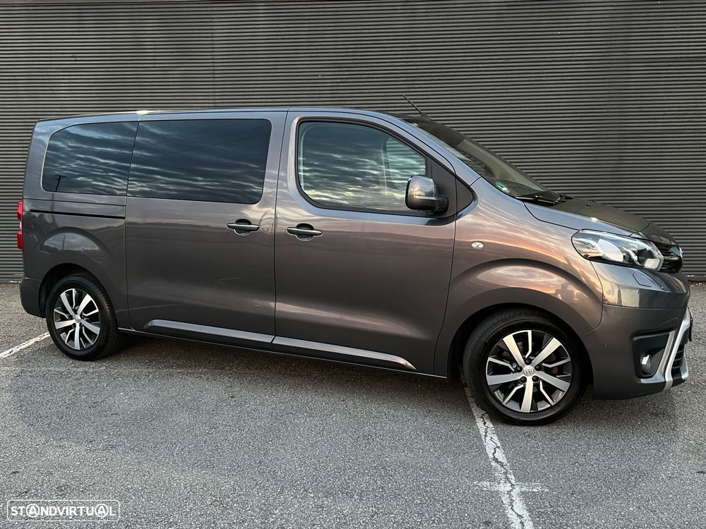 Toyota Proace 2,0-l-D-4D L1 (8L) Auto Verso Club - 3
