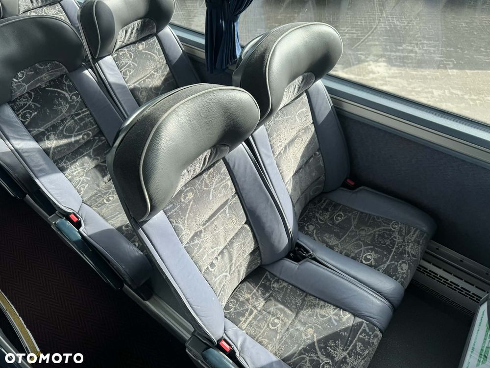 Neoplan Starliner - 15