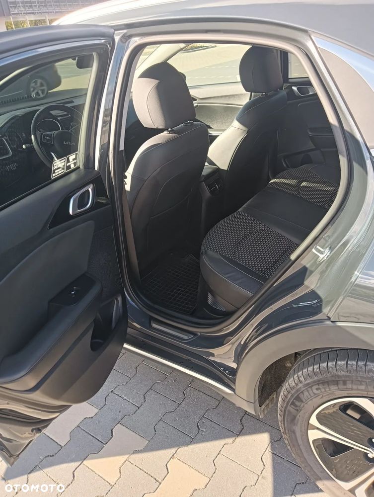 Kia XCeed 1.6 GDI PHEV L DCT - 13