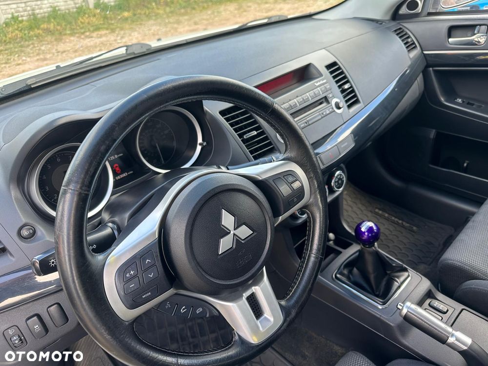 Mitsubishi Lancer Evolution GSR - 27