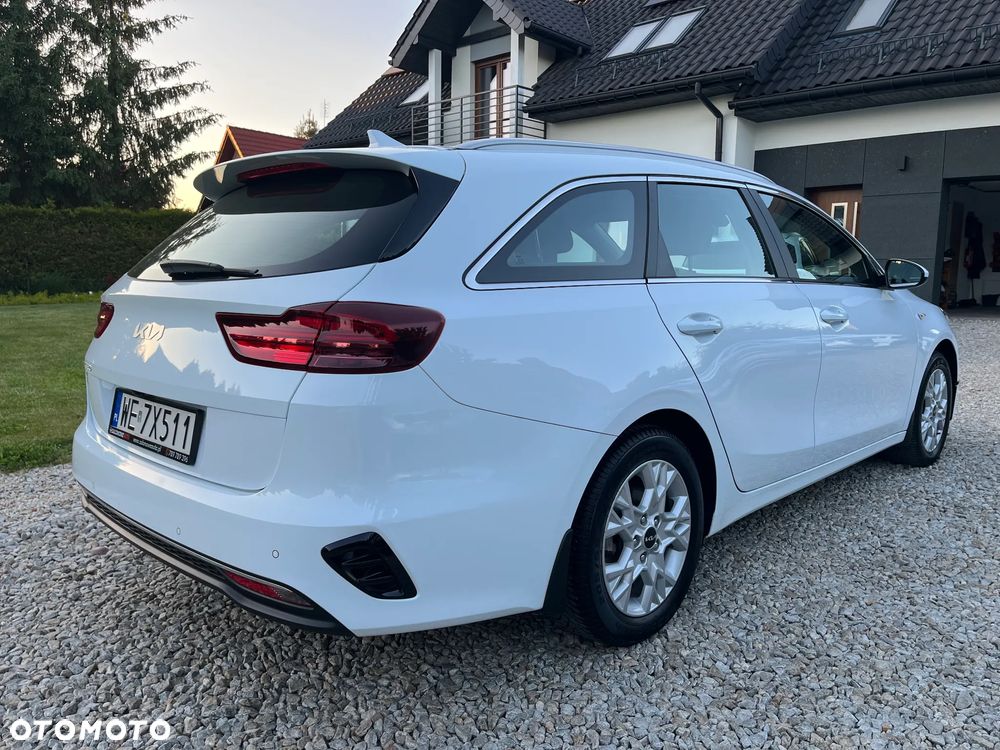 Kia Ceed 1.5 T-GDI M - 3