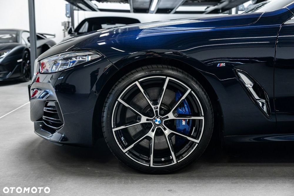 BMW Seria 8 M850i xDrive - 16