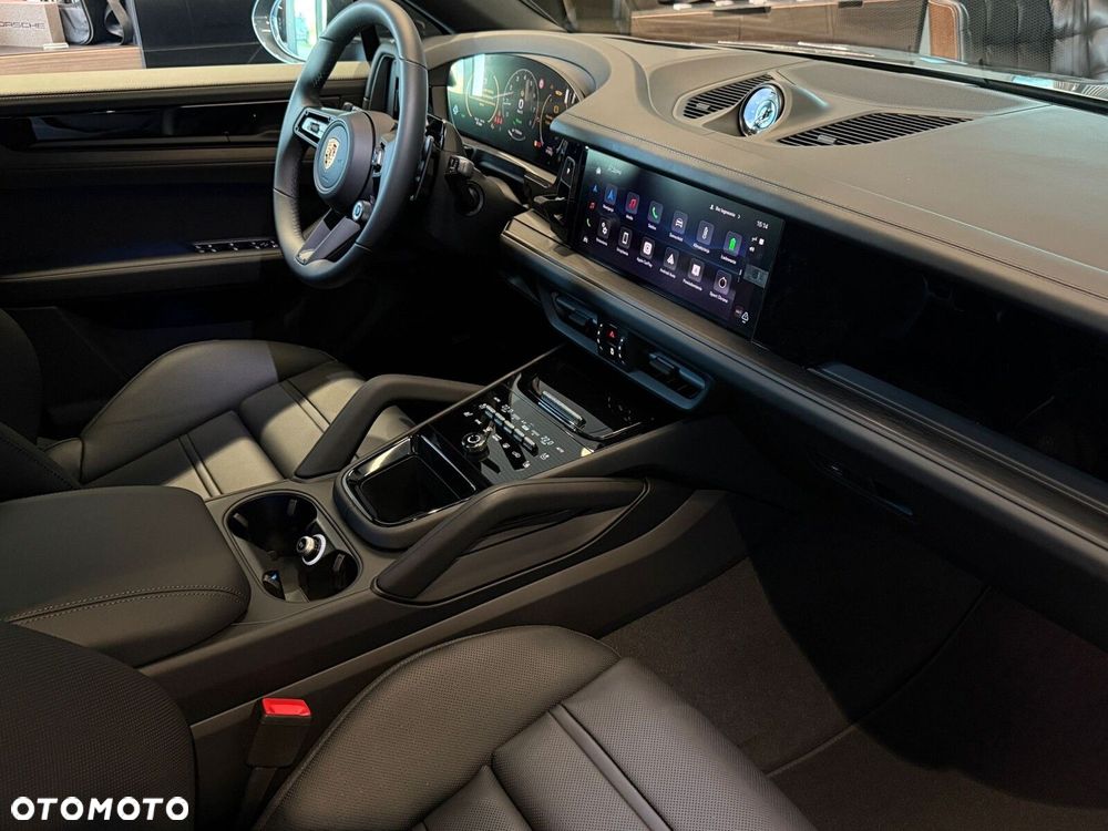 Porsche Cayenne - 18