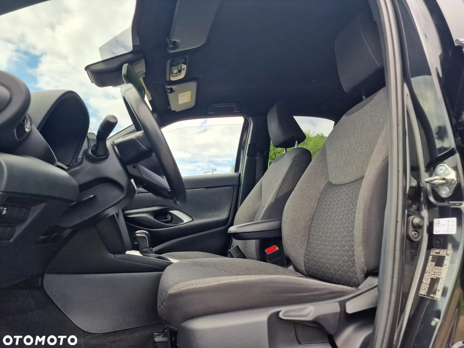 Toyota Yaris Cross - 16