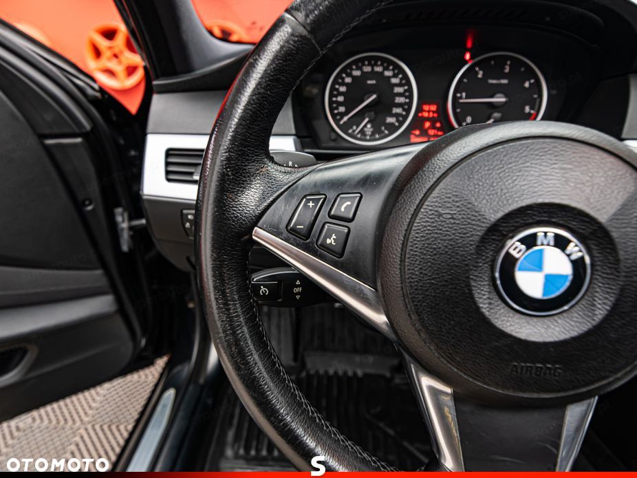 BMW Seria 5 - 19