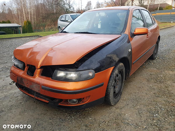 seat leon kolor LS2P na części