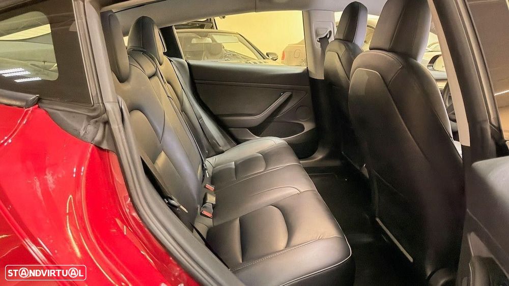 Tesla Model 3 Standard Range Plus RWD - 4