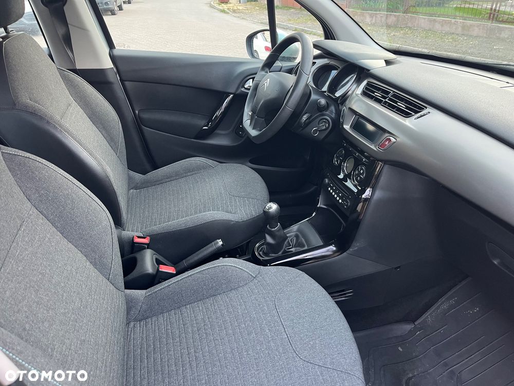 Citroën C3 Pure Tech 82 LIVE - 8