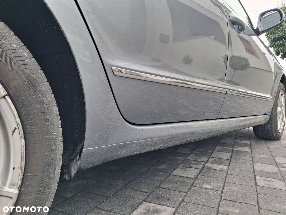 Skoda Superb 2.0 TDI DSG Exclusive - 19