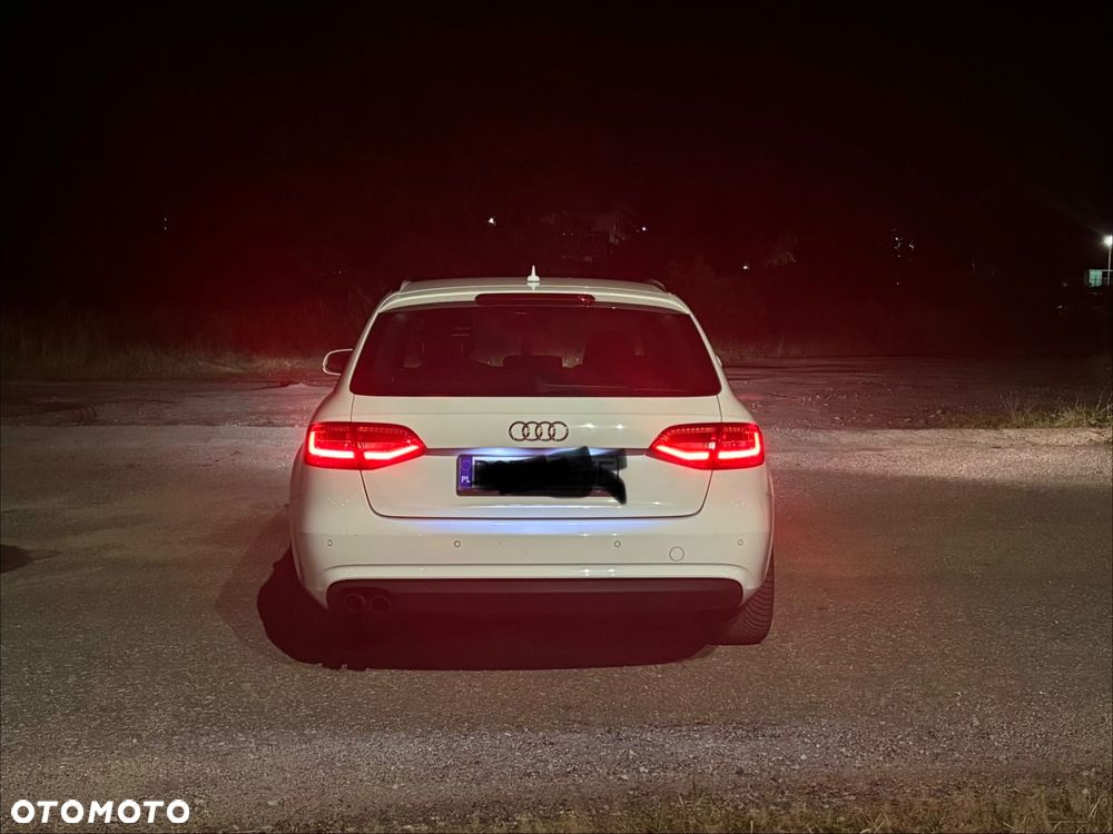 Audi A4 Avant - 5
