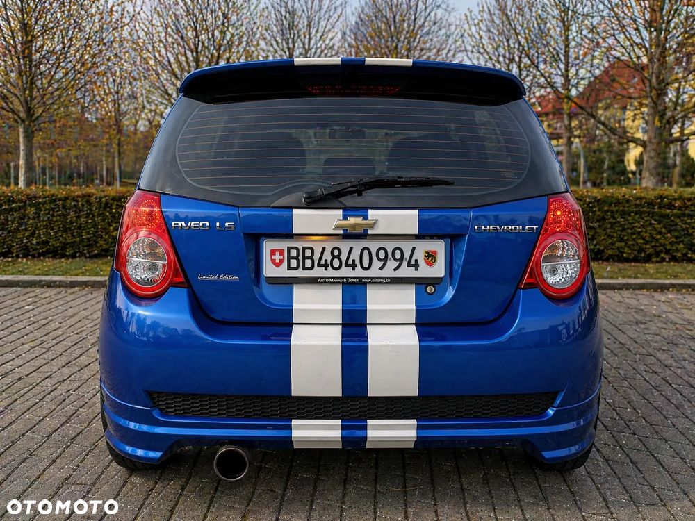 Chevrolet Aveo 1.4 16V LS - 12