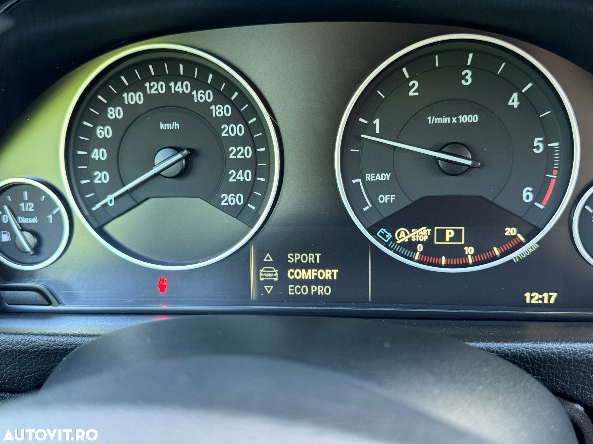 BMW Seria 3 320d Touring Aut. Efficient Dynamics Edition - 33