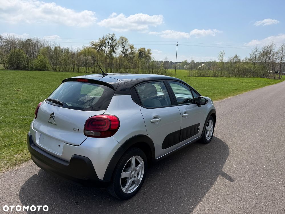 Citroën C3 Pure Tech 82 SHINE - 4