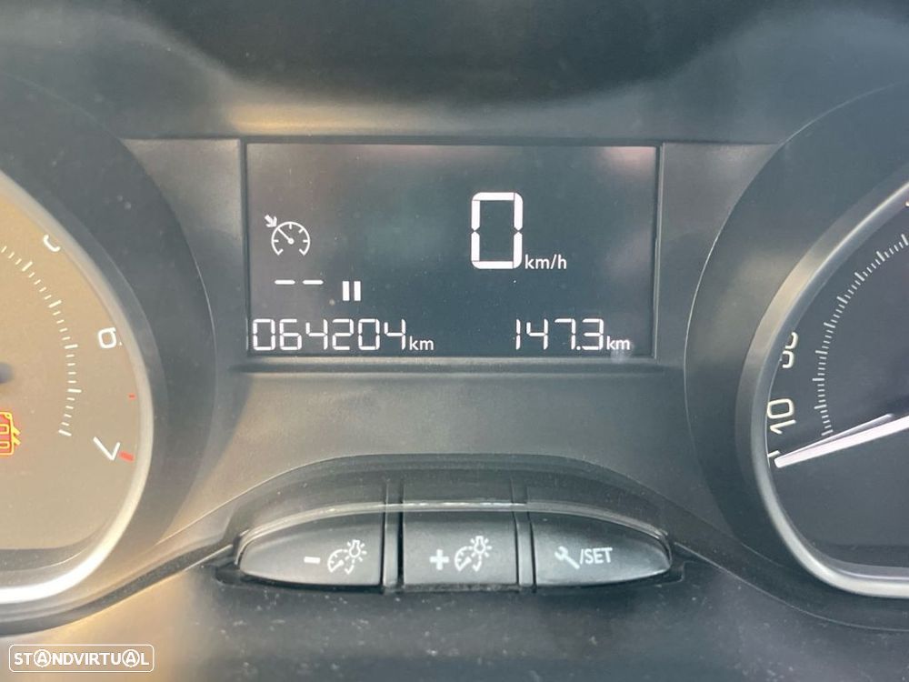 Peugeot 208 1.2 PureTech Allure - 3