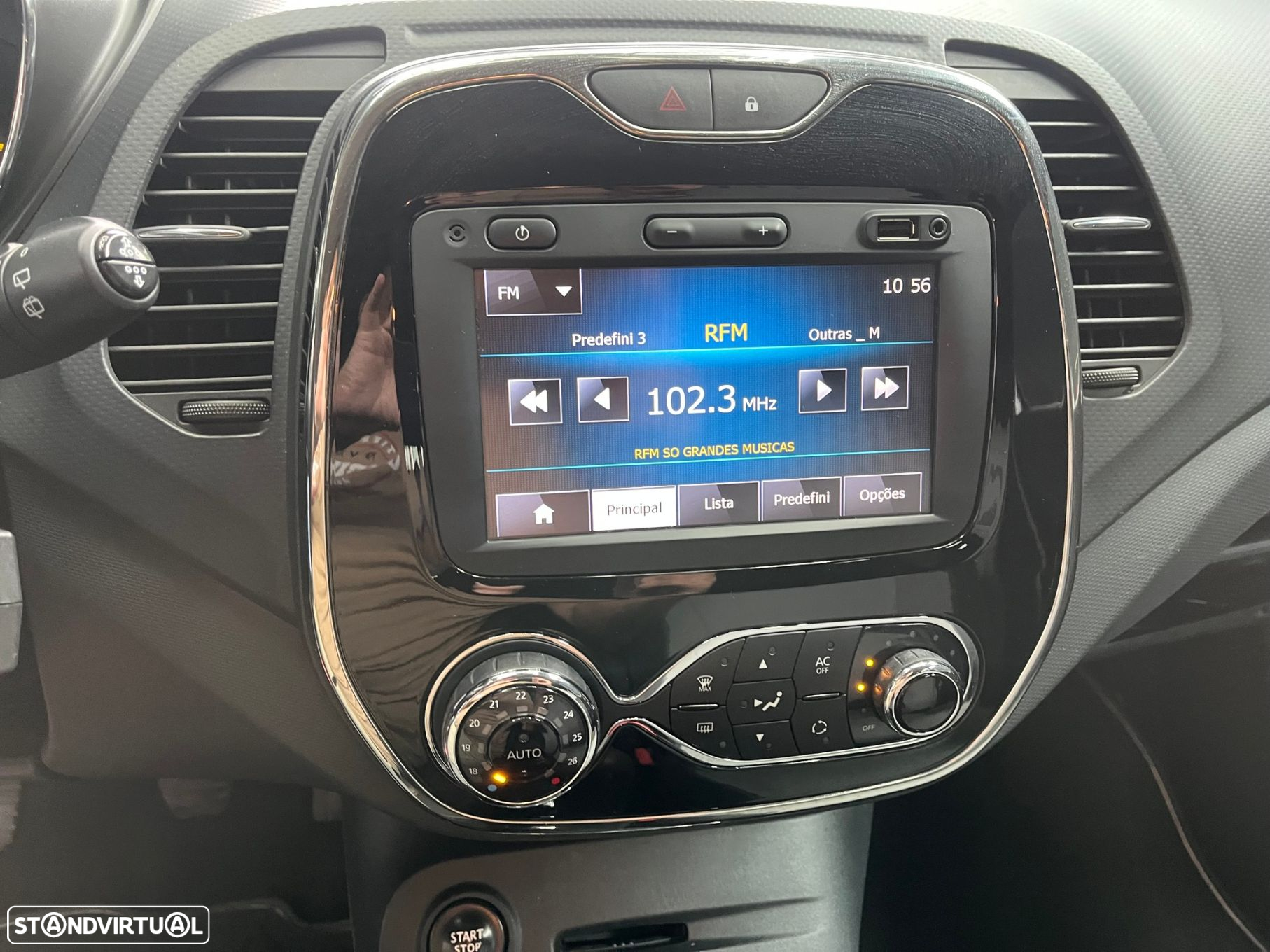 Renault Captur 1.5 dCi Exclusive - 13