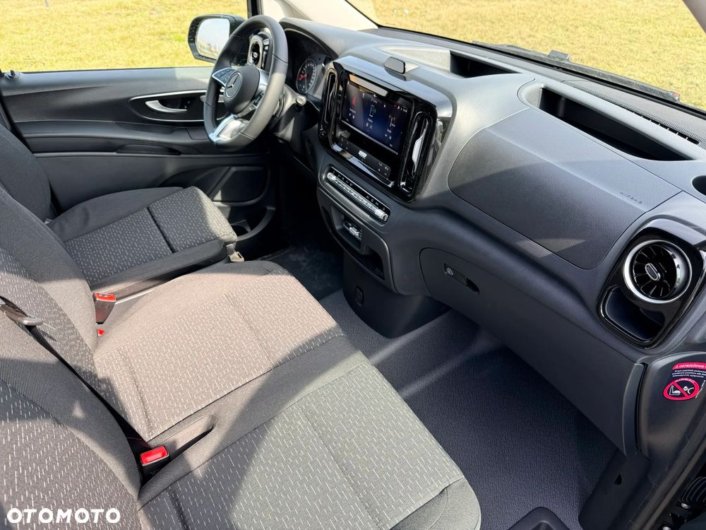Mercedes-Benz Vito - 13