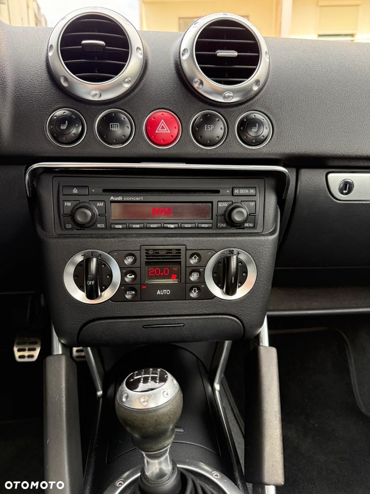 Audi TT Coupé 1.8 T quattro - 15