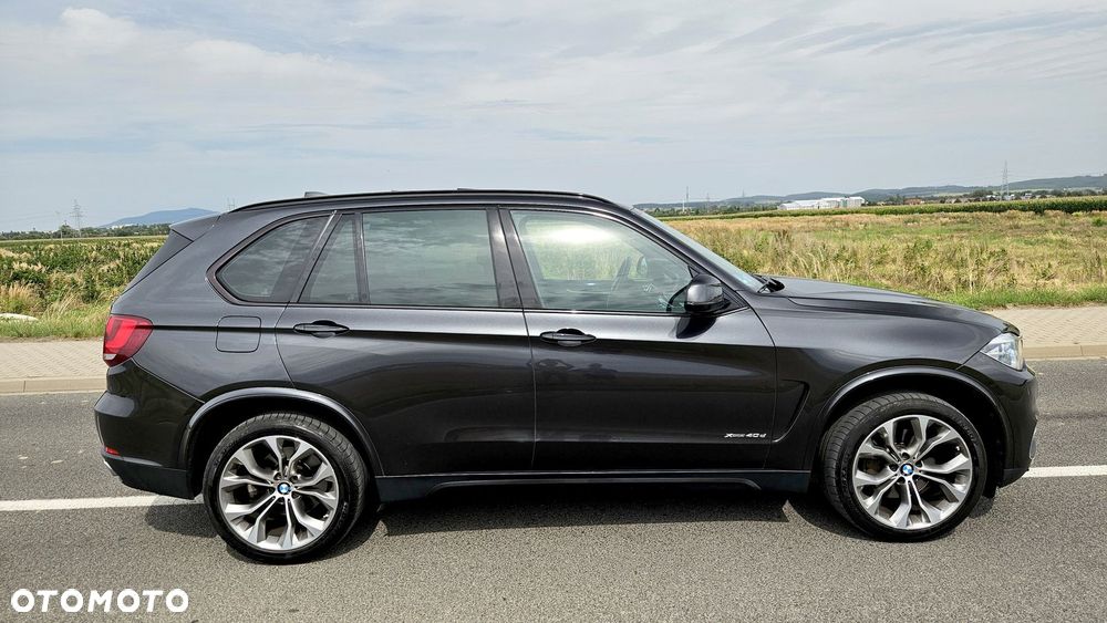 BMW X5 xDrive40d - 23