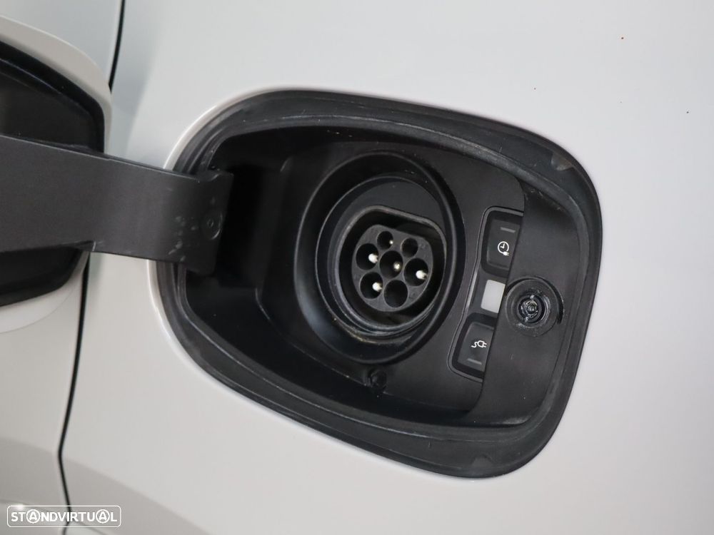 Porsche Cayenne Coupé E-Hybrid - 8