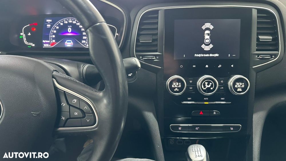 Renault Megane TCe GPF Intens - 8