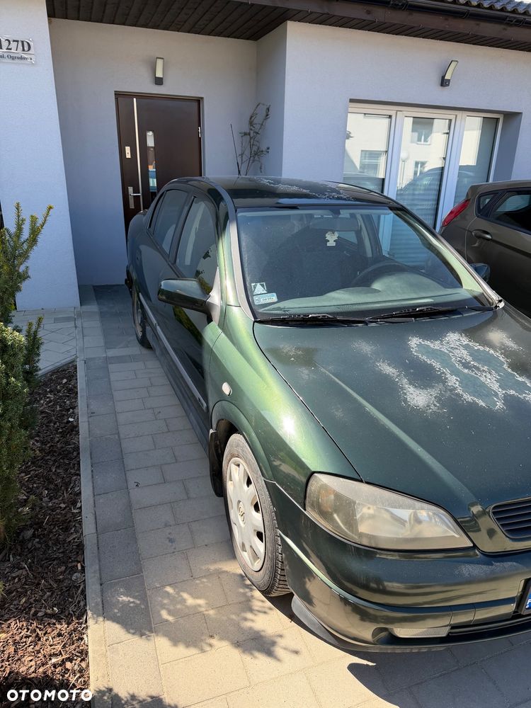 Opel Astra - 2