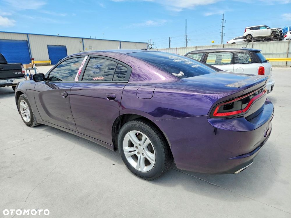 Dodge Charger - 3