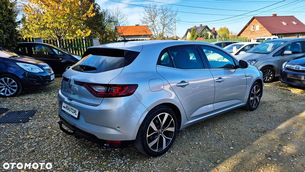 Renault Megane ver-1-3-tce-fap-r-s-line - 14