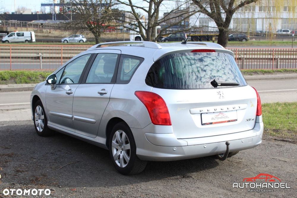 Peugeot 308 - 4