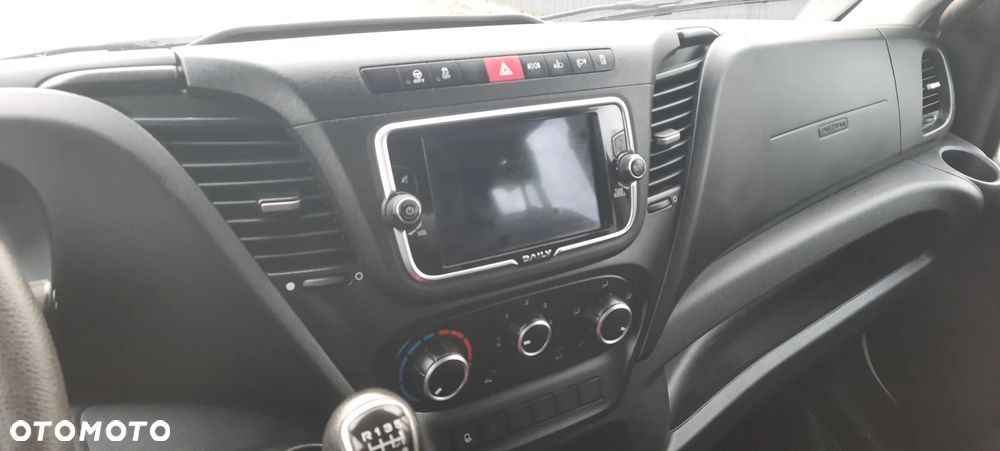Iveco DAILY - 10