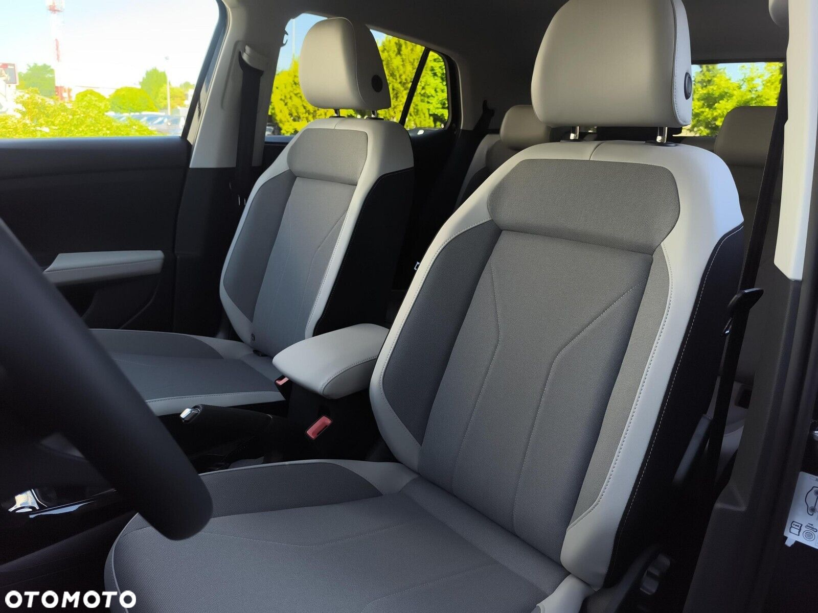 Volkswagen T-Cross - 11