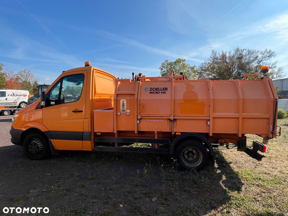 Mercedes-Benz Sprinter - 2