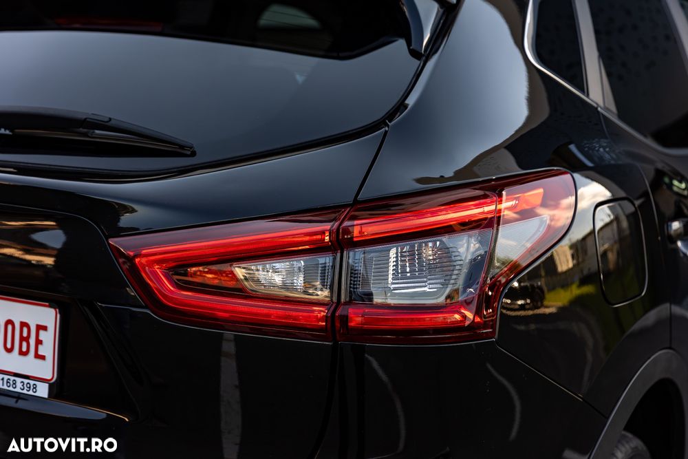 Nissan Qashqai 1.6 DCI Start/Stop X-TRONIC Tekna - 32