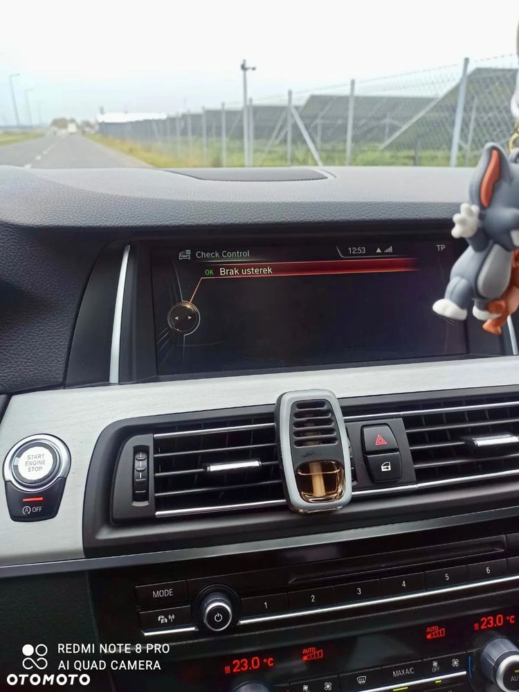 BMW Seria 5 530d xDrive - 18