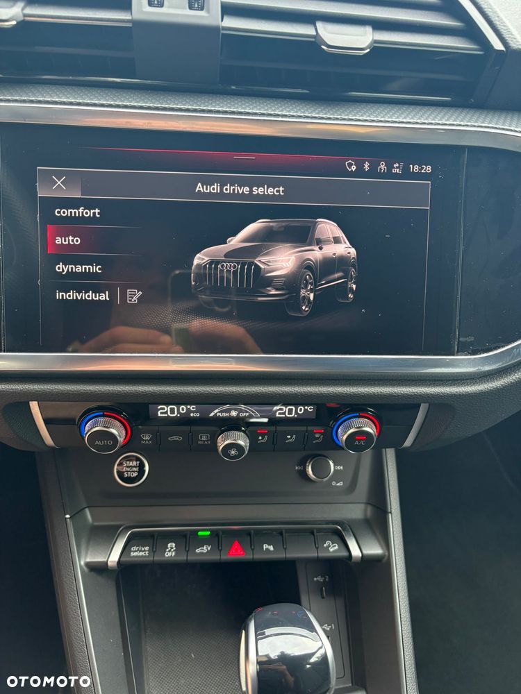 Audi Q3 - 21