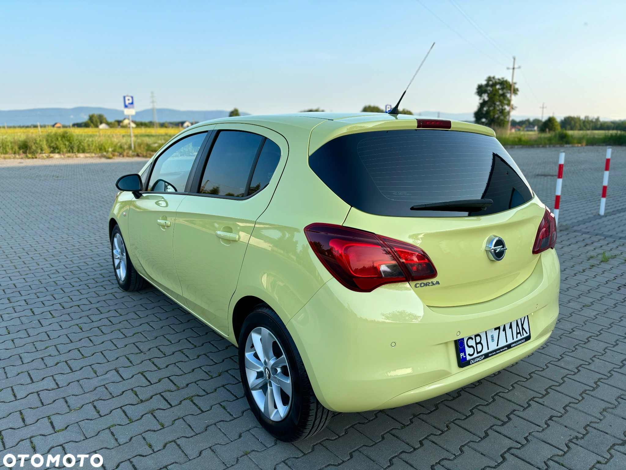 Opel Corsa 1.4 Enjoy - 8