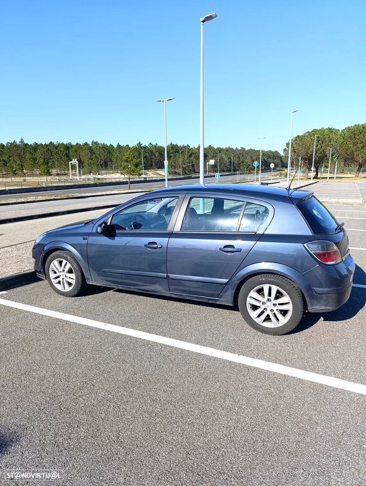 Opel Astra 1.3 CDTI Enjoy - 4