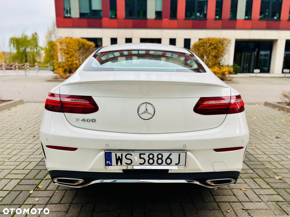 Mercedes-Benz Klasa E - 22