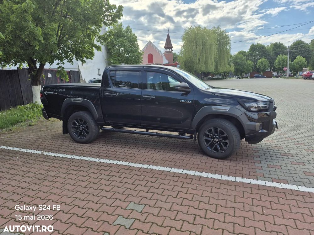 Toyota Hilux 2.8D 204CP 4x4 Double Cab AT Invincible - 40